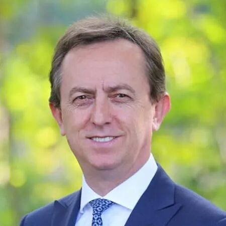 1 所大学,2 位专家,3 本著作,看人工智能时代大学的走向