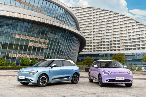 纠结买不买?纳米 01 5 万级代步神车:低预算高配置,代步需求全搞定