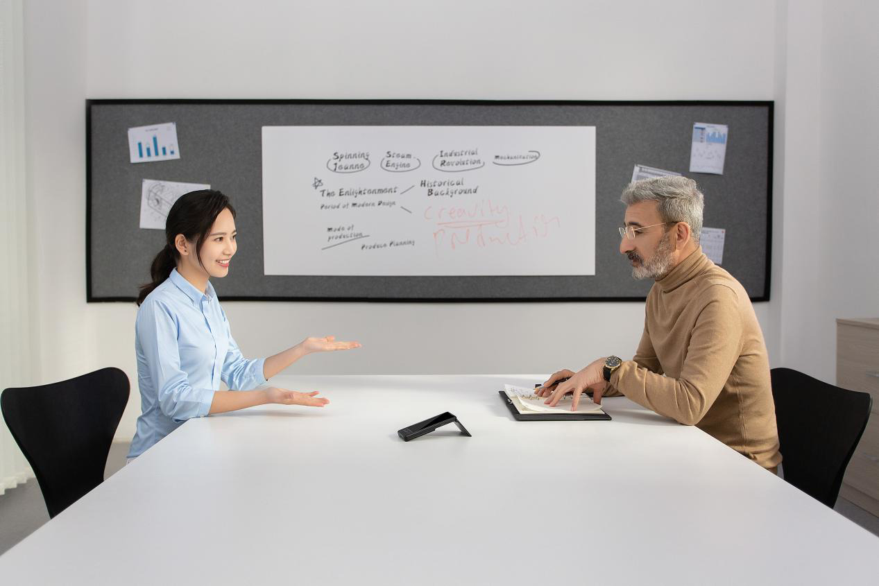 赠永久国际流量会员权益：讯飞双屏翻译机 4699 → 3538 元再降价