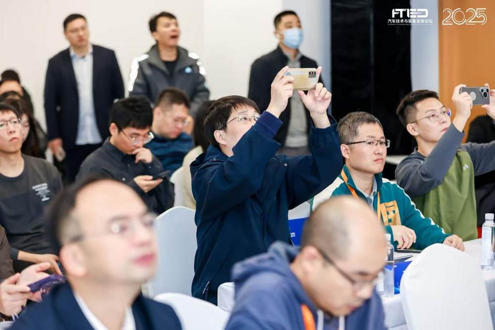 汽车与机器人产业加速融合，聚焦技术同源共探协同新路径