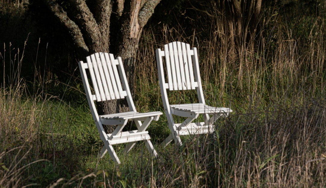 人工智能时代，我们如何通过对话学习？对话到底是什么？人与人之间的对话，同人与大语言模型之间的对话，又有哪些不同？